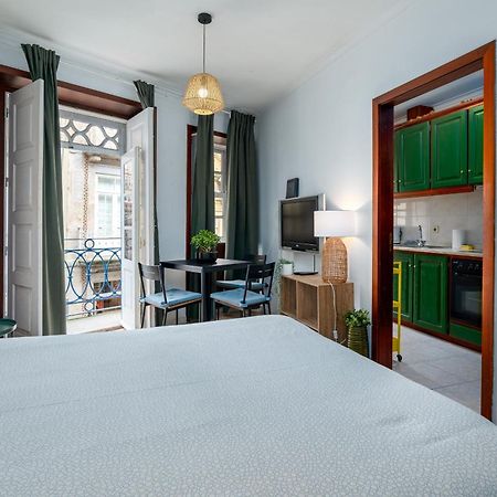 포르투 Renovated Feb25 Clerigos Cozy Balcony With Self Check In 아파트 외부 사진