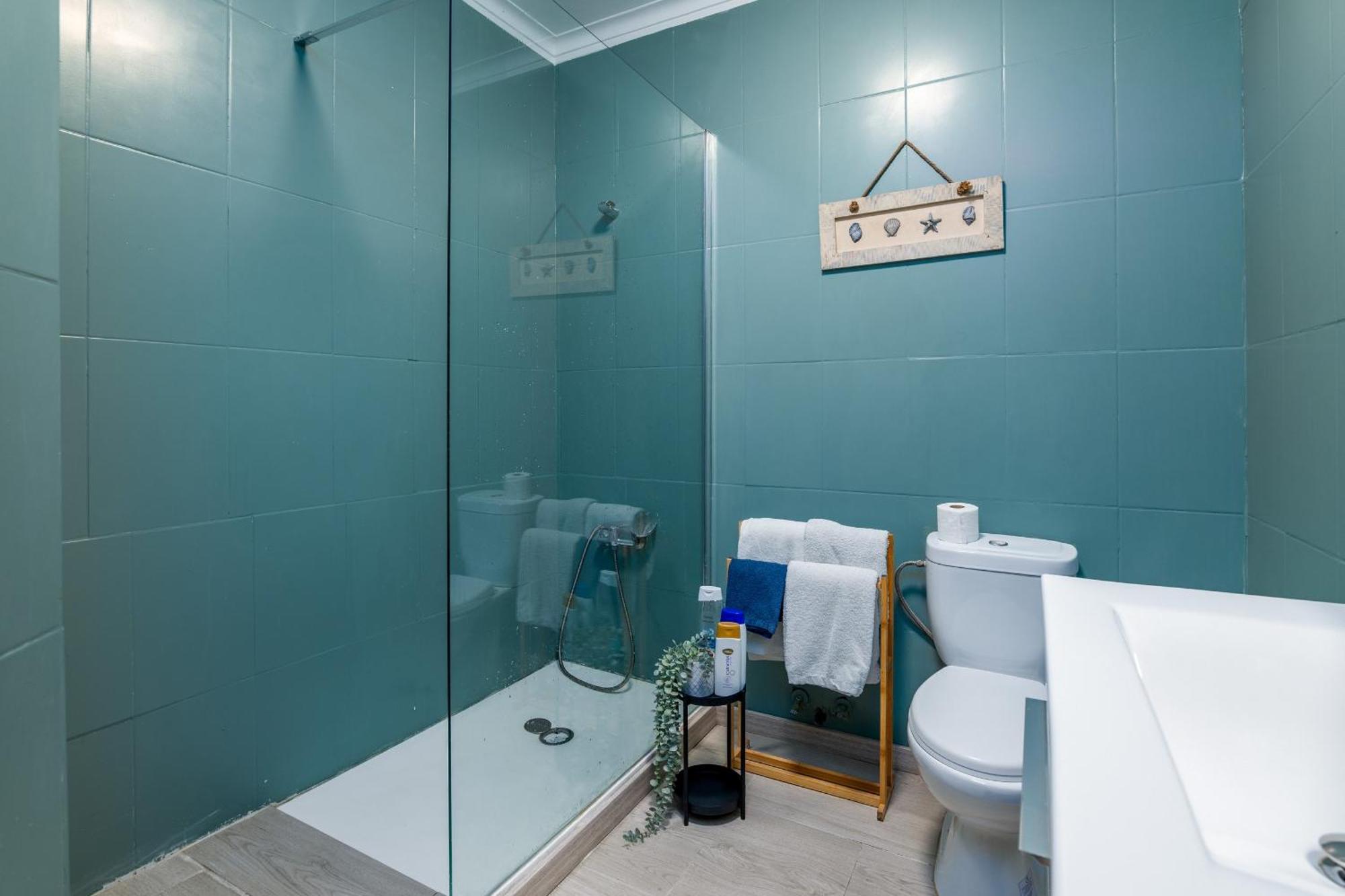 포르투 Renovated Feb25 Clerigos Cozy Balcony With Self Check In 아파트 외부 사진